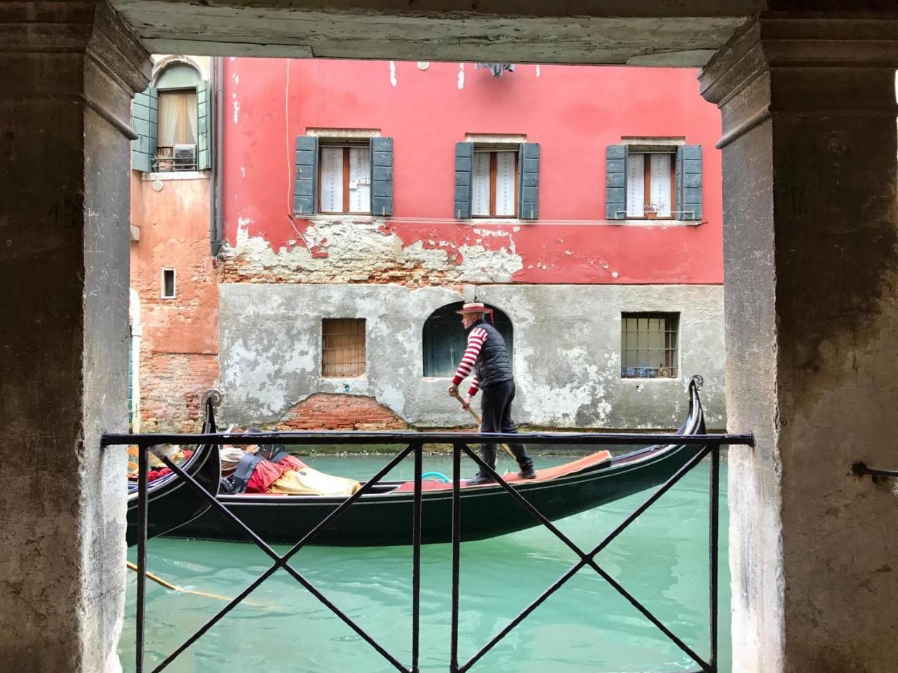 Palazzo Soranzo Charming Venedig Exteriör bild